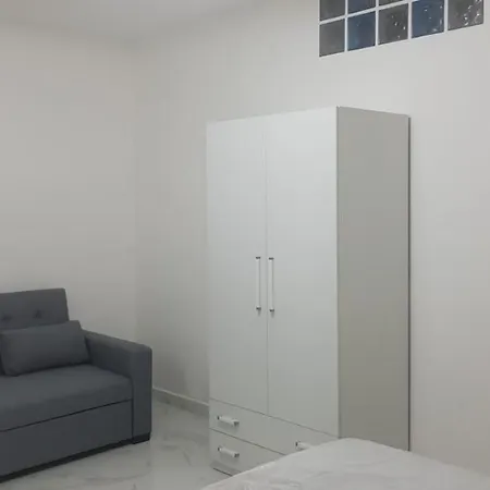 Casa *